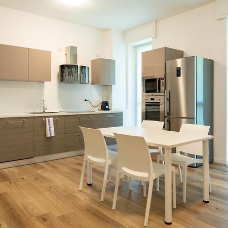 15Min Metro Duomo - Rho Fiera - Skyscraper Kitchen Apartman Milánó Kültér fotó
